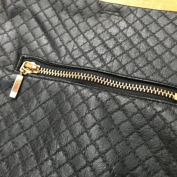 Black faux leather mini skirt - Cynthia Rowley - Picture 4 of 6